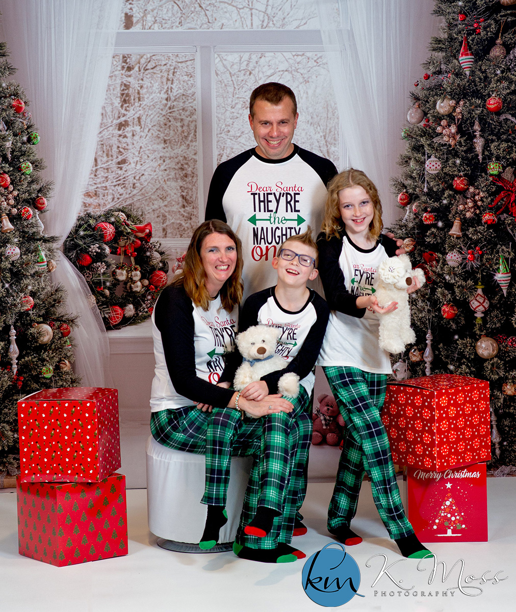 How I Capture Genuine Interaction in Family Photography